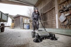 Karcher KM 70/15 C 2SB Mekanik Kompakt Süpürücü